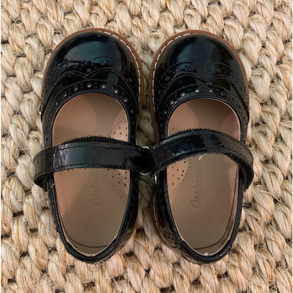 Elephantito Patent Black Mary Jane Oxfords